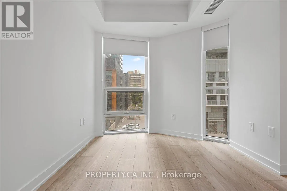 302S - 110 BROADWAY AVENUE