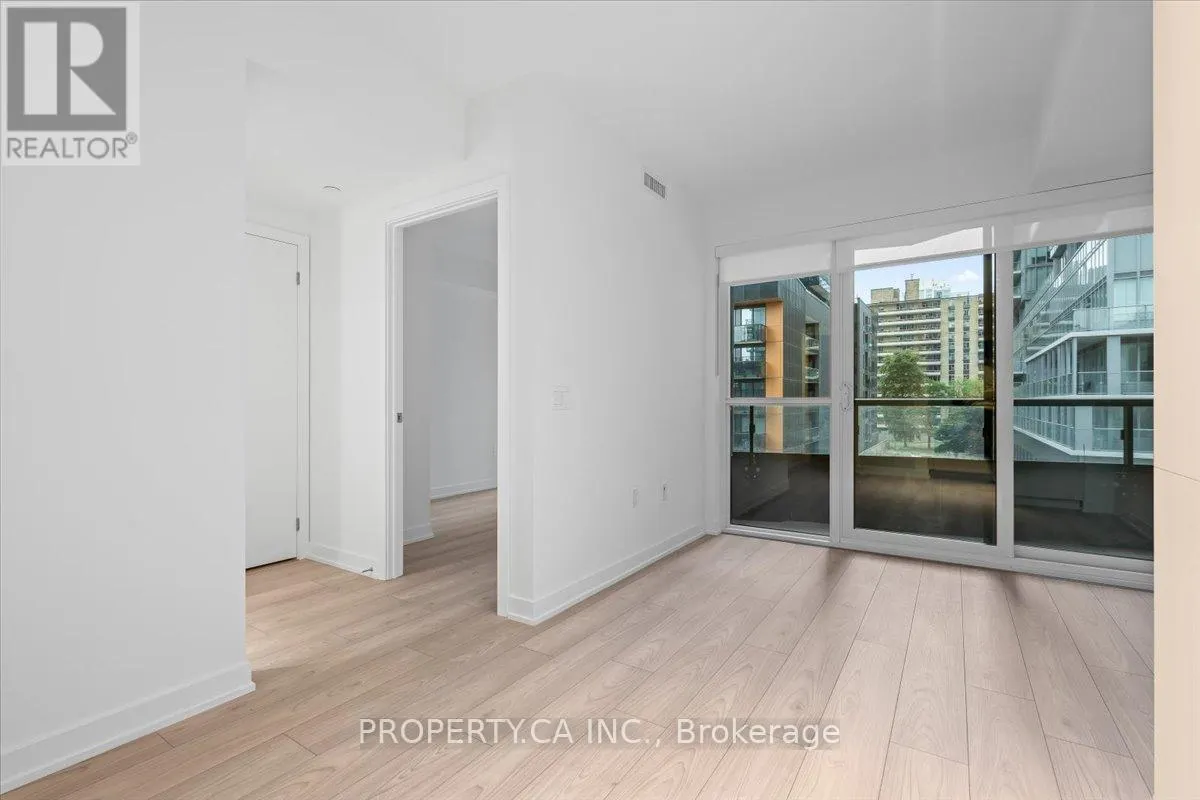 302S - 110 BROADWAY AVENUE