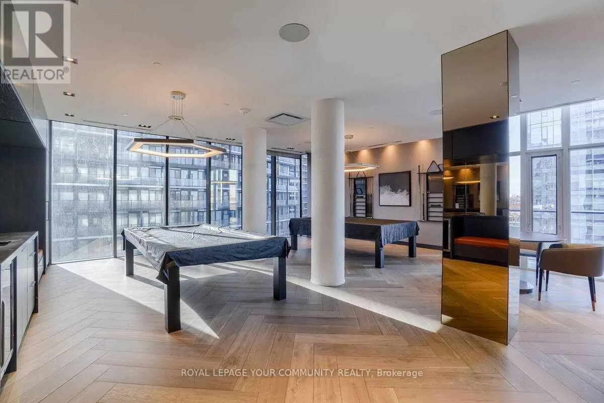 2712 - 330 RICHMOND STREET W
