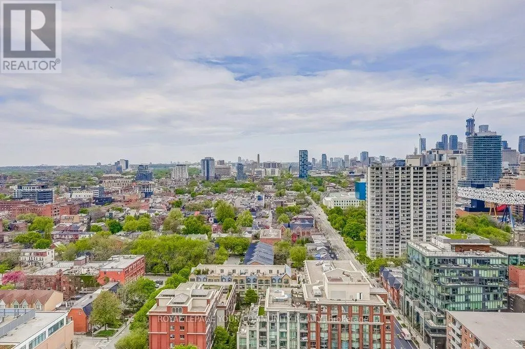 2712 - 330 RICHMOND STREET W