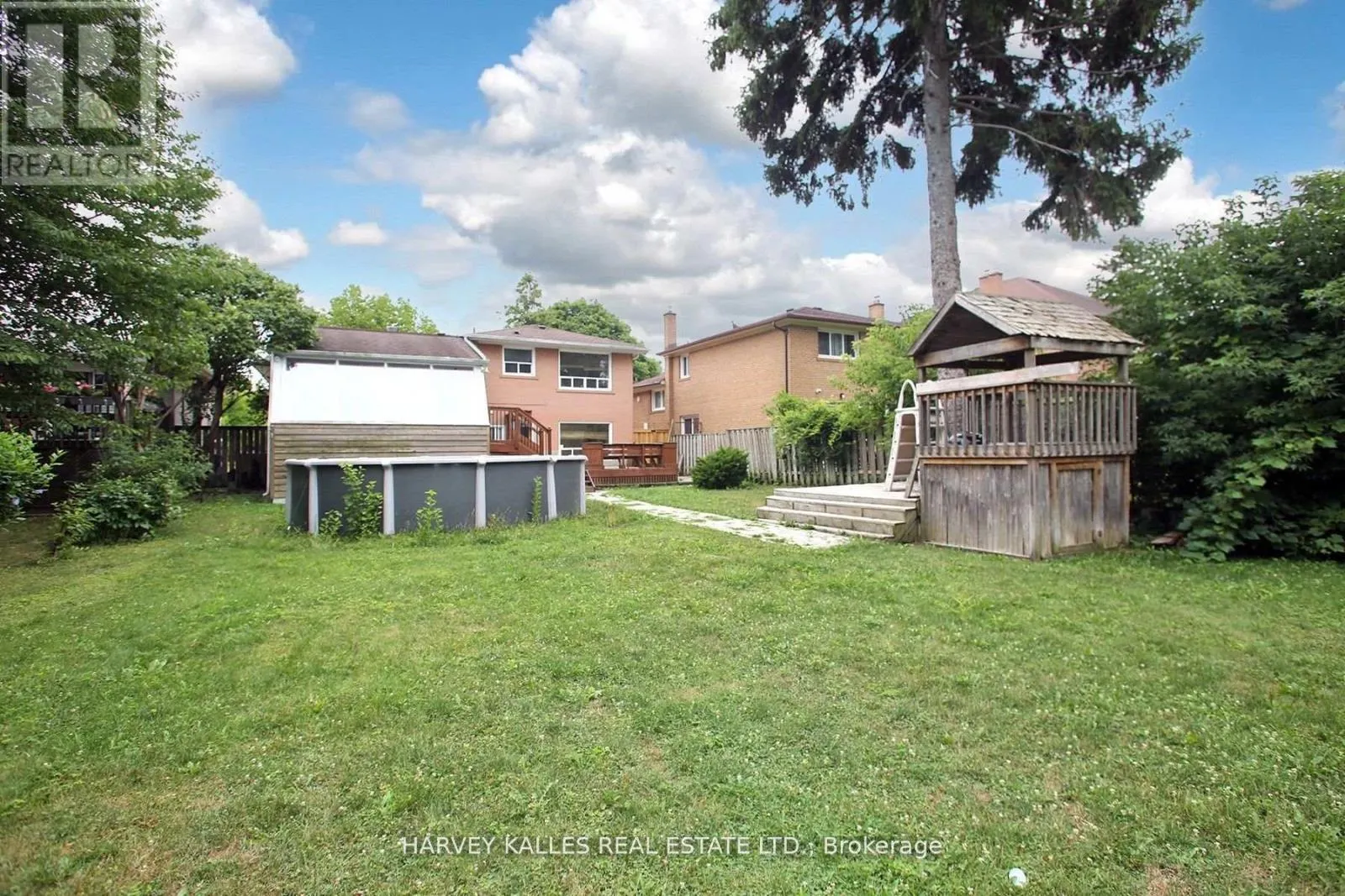 140 WEDGEWOOD DRIVE