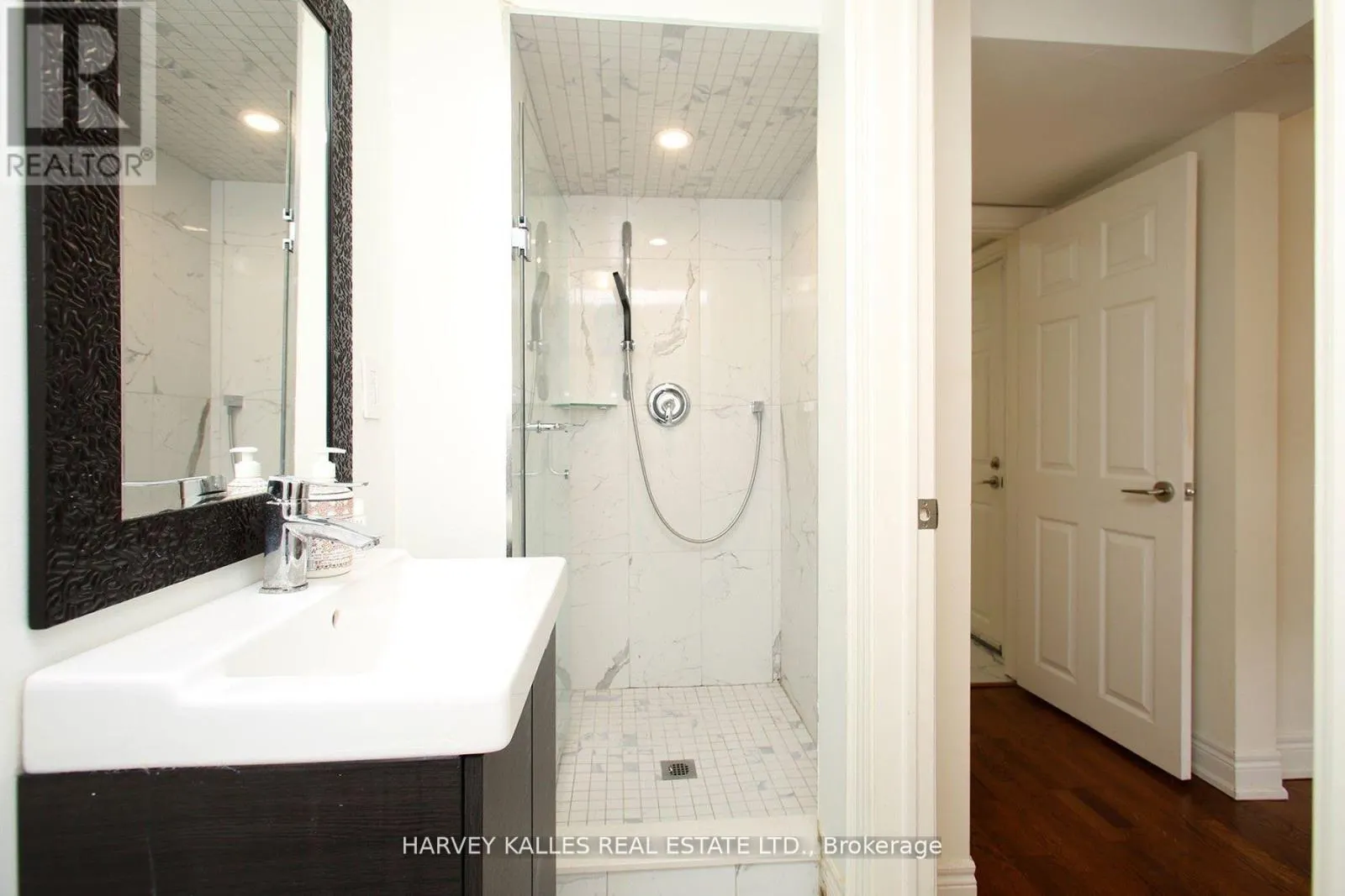 140 WEDGEWOOD DRIVE
