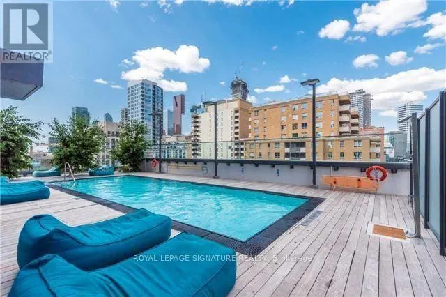 2209 - 159 DUNDAS STREET E