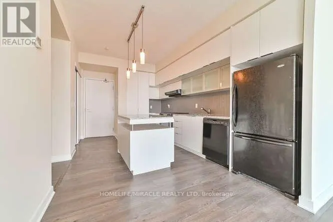 4108 - 110 CHARLES STREET E