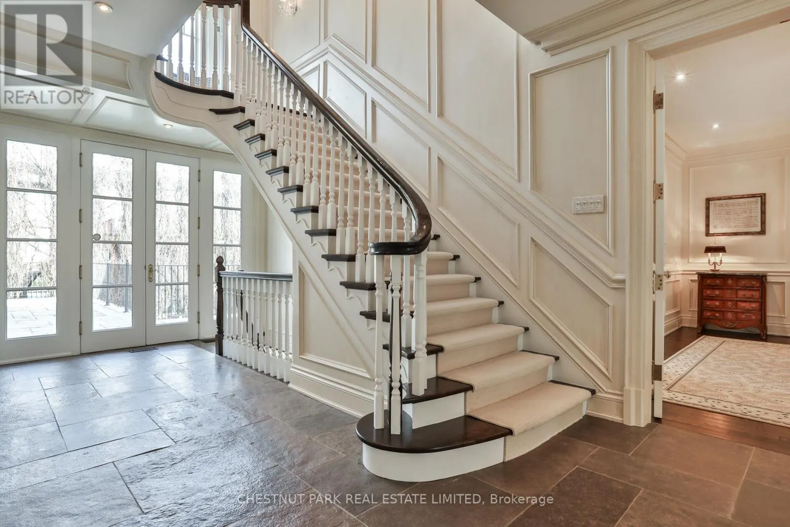 170 ROXBOROUGH DRIVE
