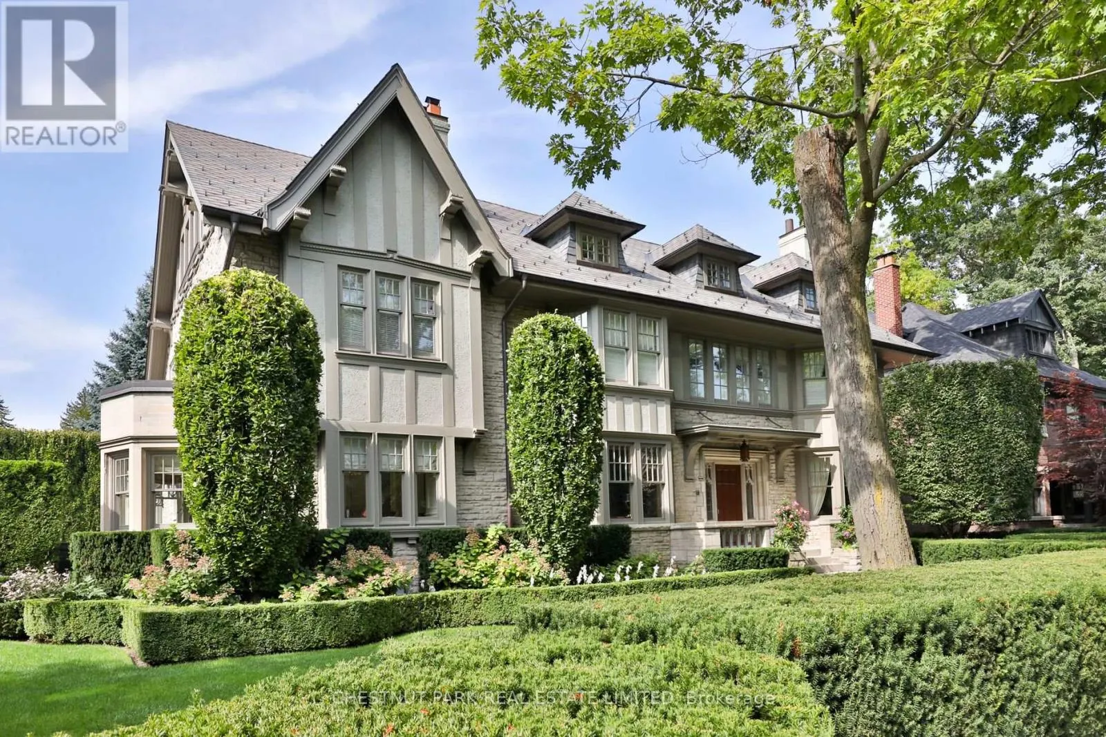 170 ROXBOROUGH DRIVE