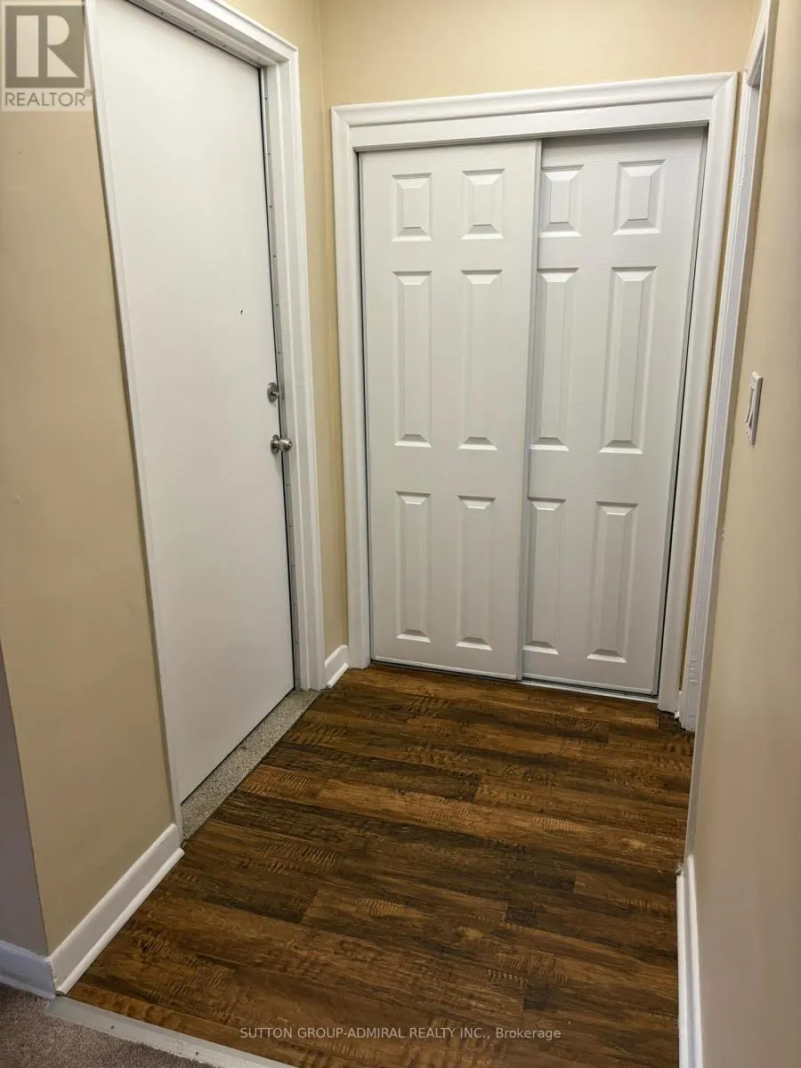 2 - 20 MEADOWBROOK ROAD