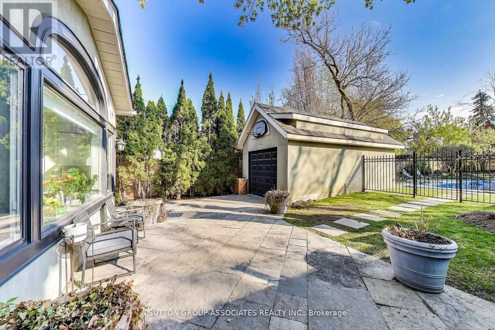 202 FOREST HILL ROAD