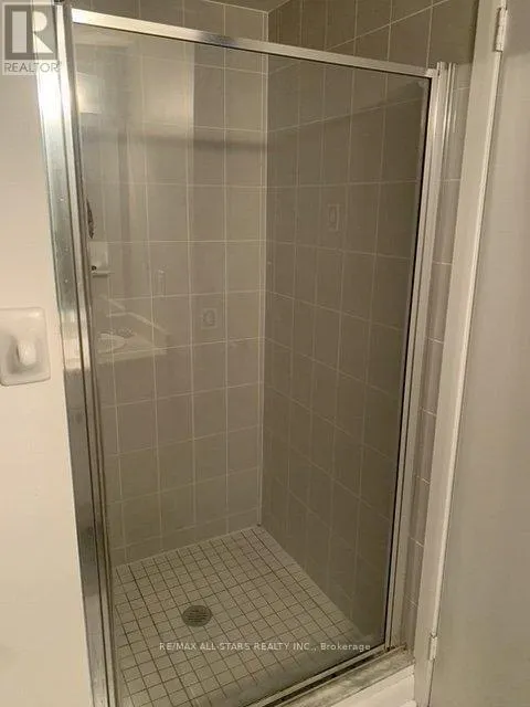 420 - 600 FLEET STREET