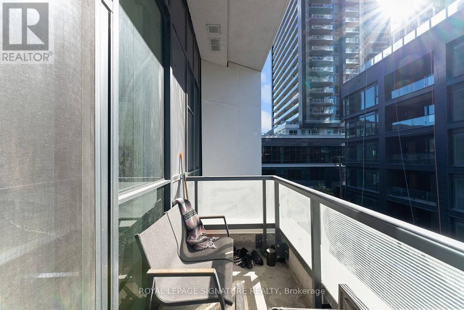 405 - 50 ORDNANCE STREET