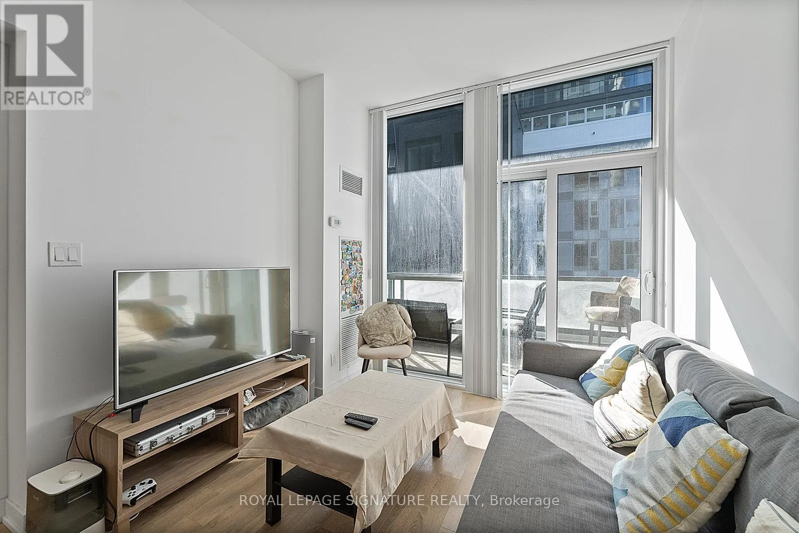 405 - 50 ORDNANCE STREET