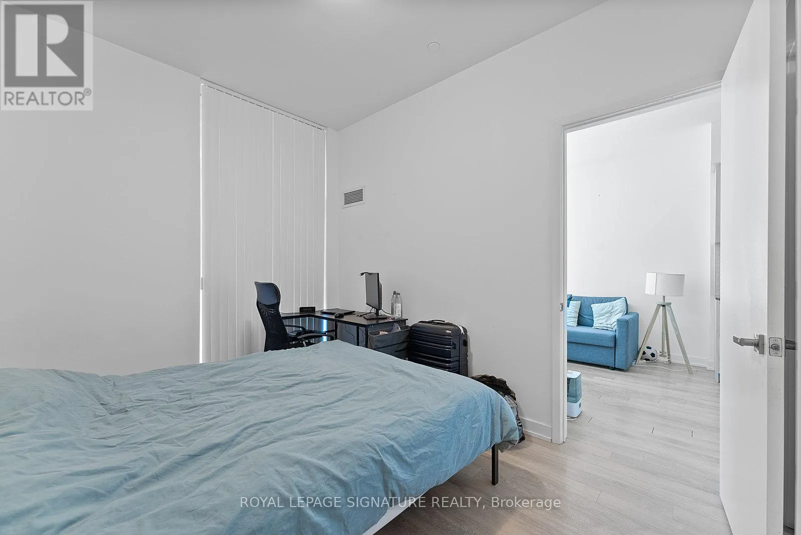 405 - 50 ORDNANCE STREET