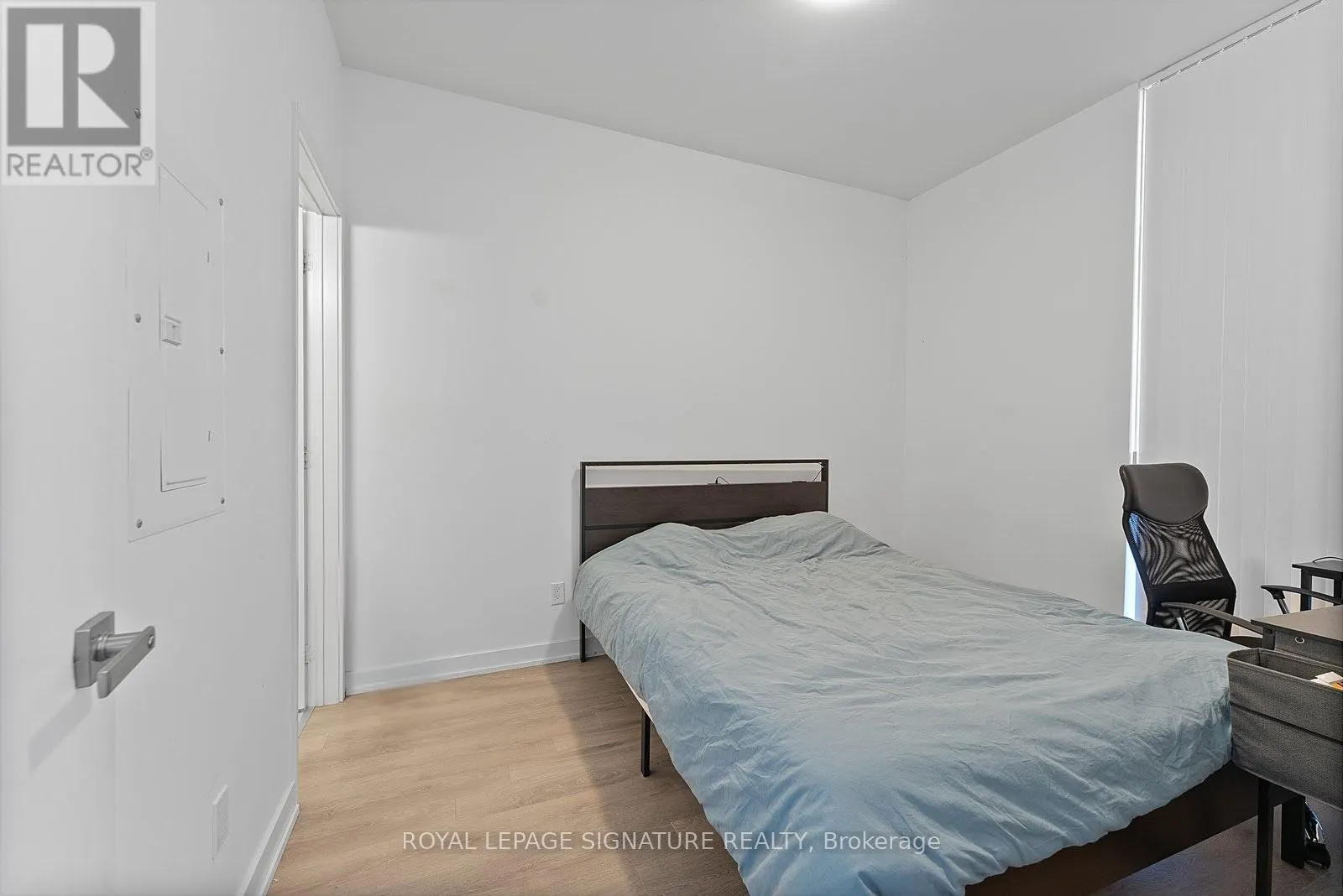 405 - 50 ORDNANCE STREET