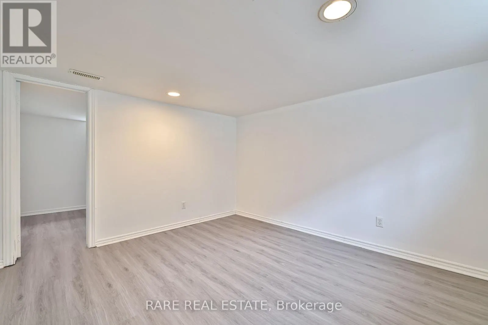BASEMENT - 627 SHEPPARD AVENUE W