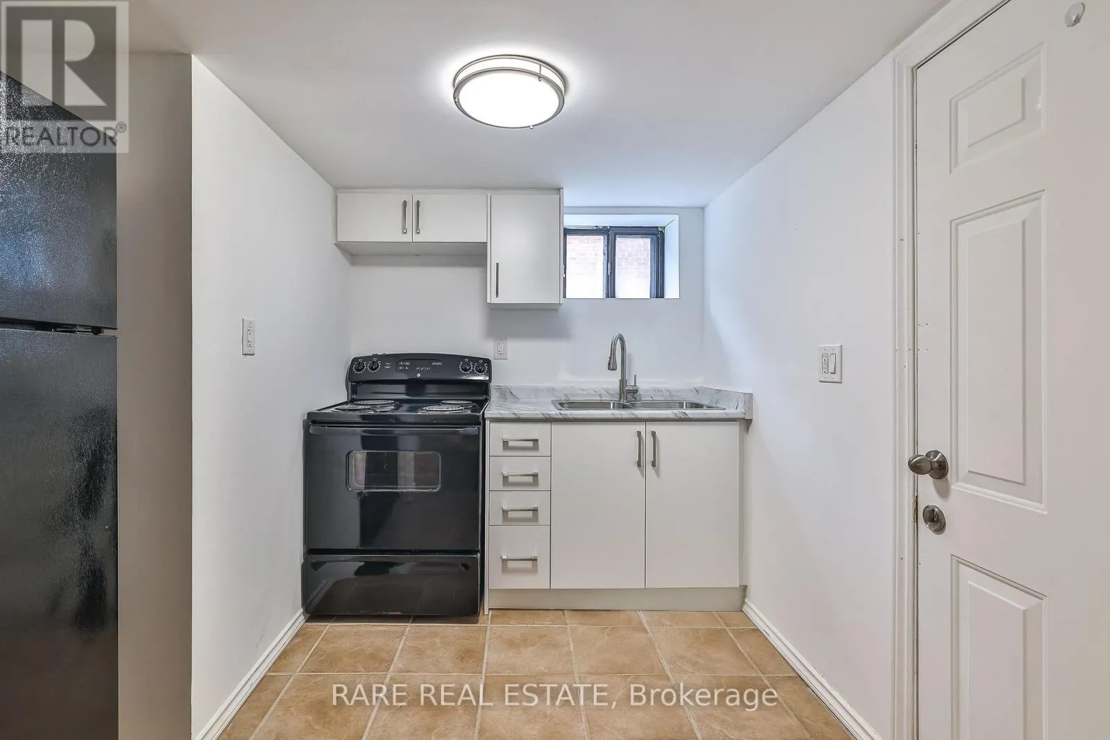 BASEMENT - 627 SHEPPARD AVENUE W