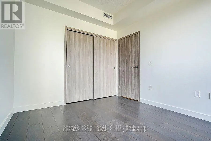 2001 - 85 MCMAHON DRIVE