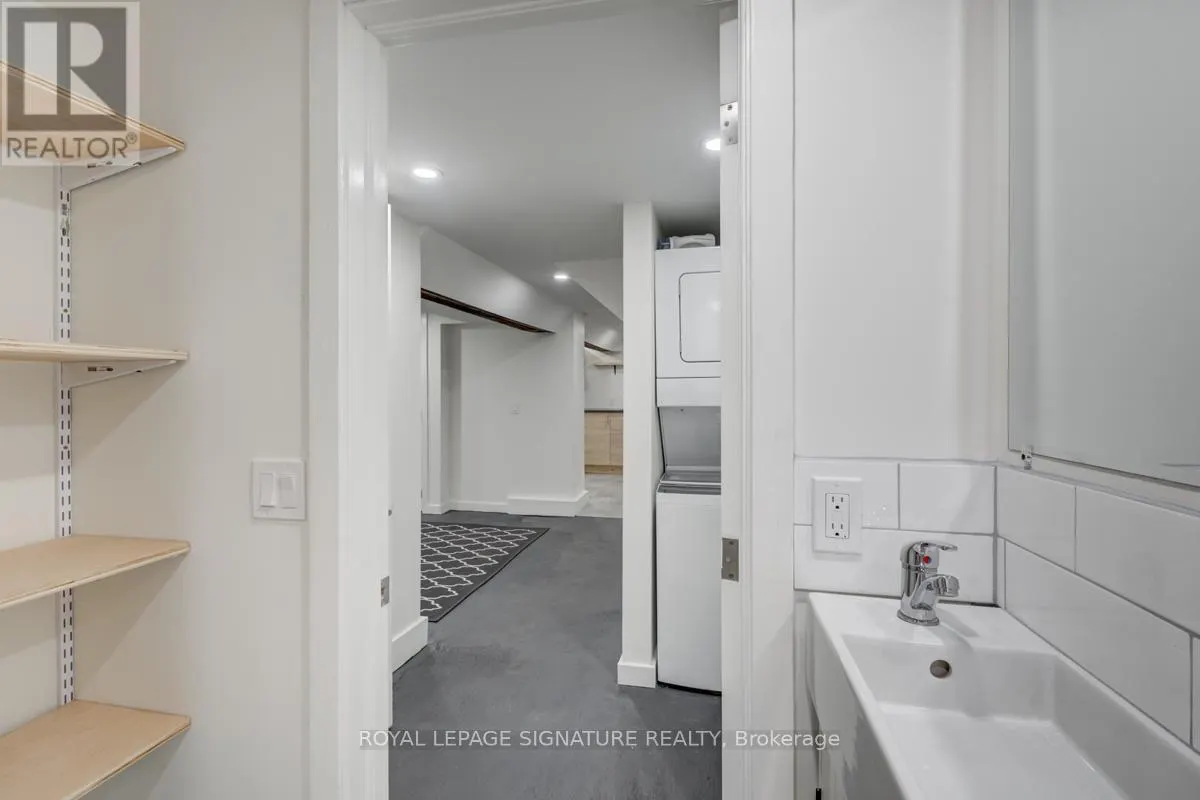 (LOWER) - 125 GLENHOLME AVENUE