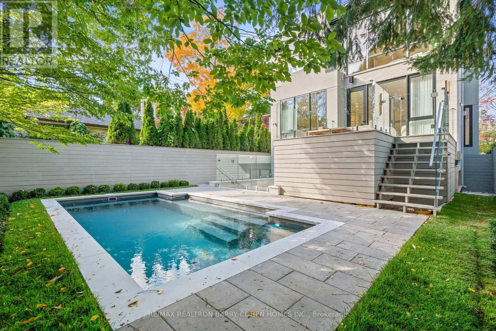 39 CHUDLEIGH AVENUE