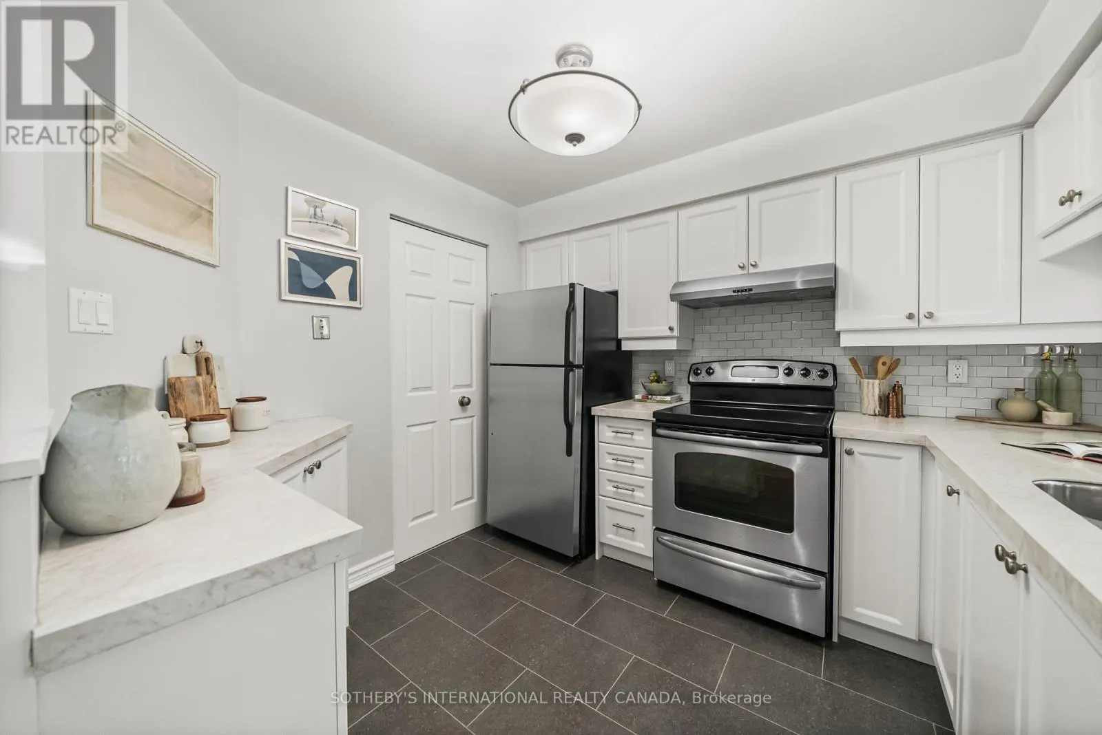 209 - 356 MCRAE DRIVE
