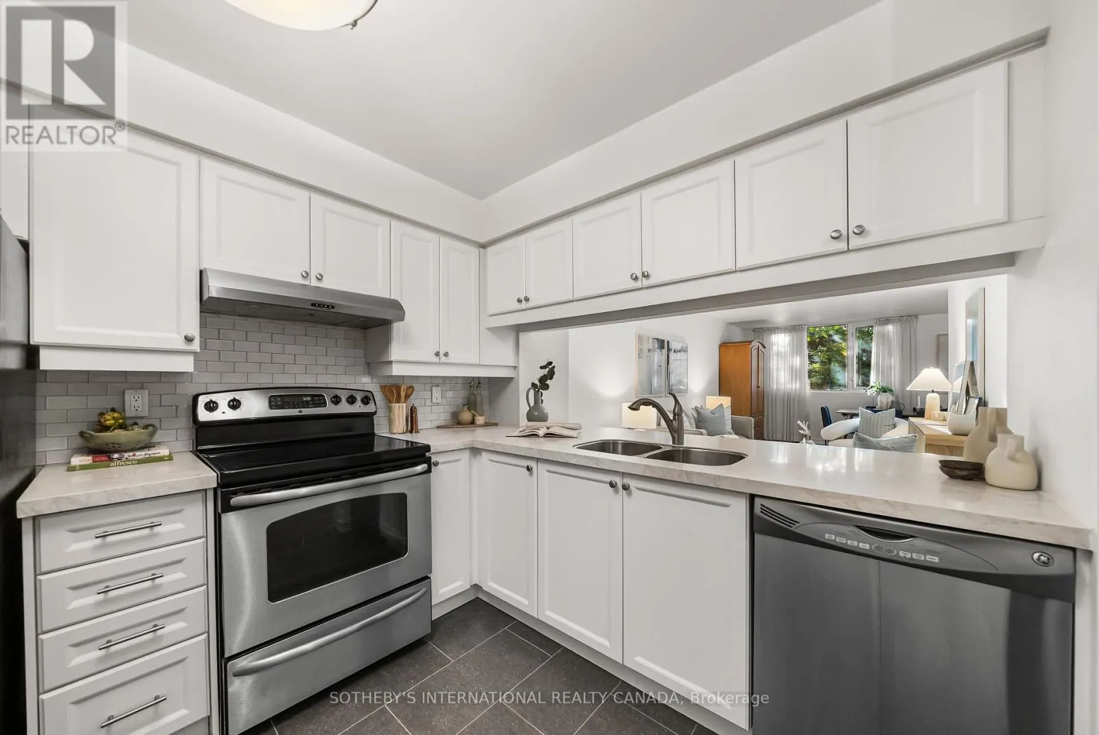209 - 356 MCRAE DRIVE