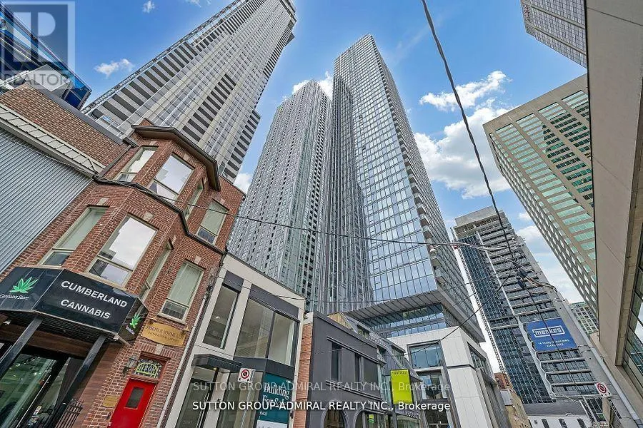 1706 - 8 CUMBERLAND STREET