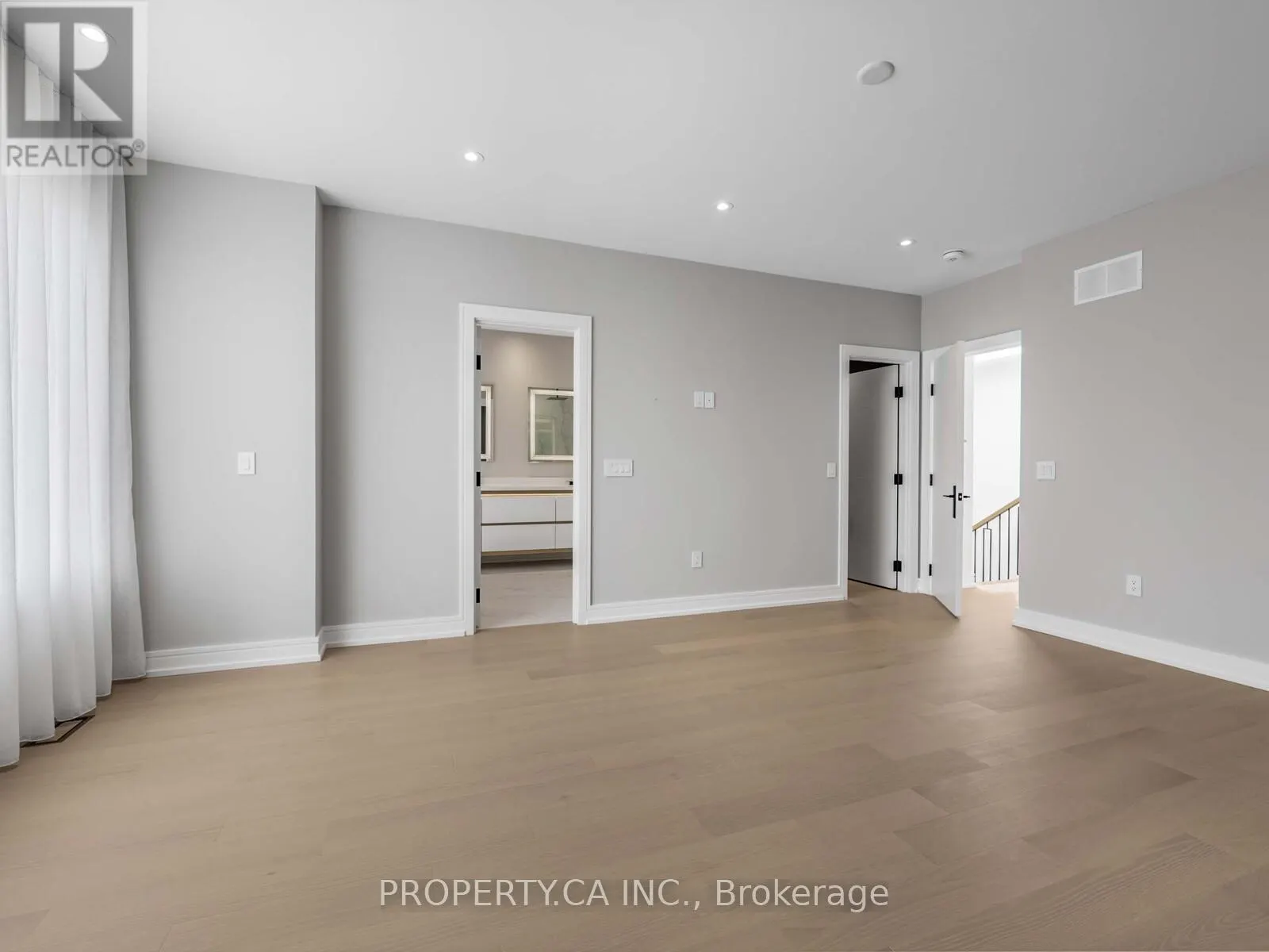 68 LYNNHAVEN ROAD