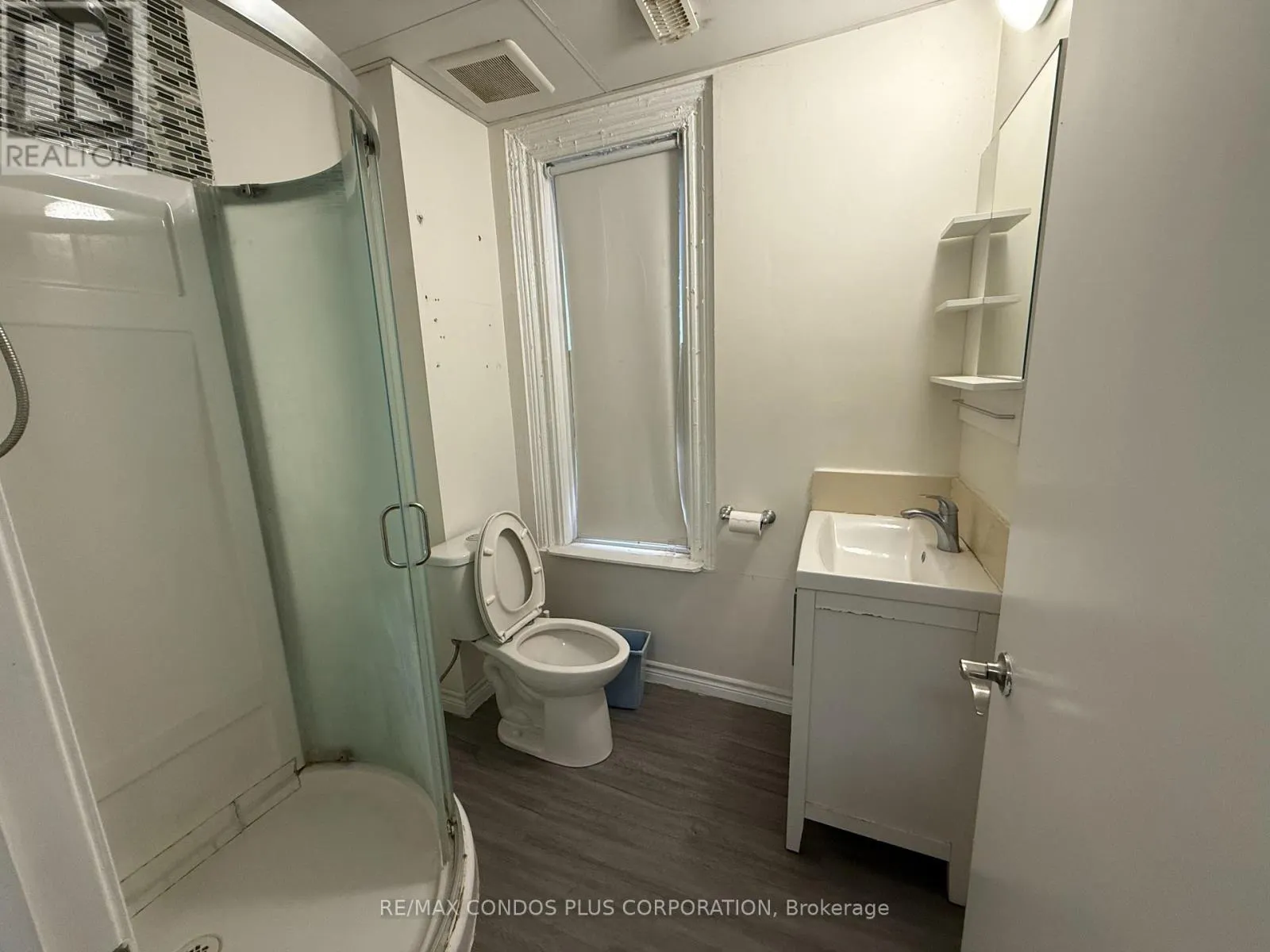 3 - 567 YONGE STREET