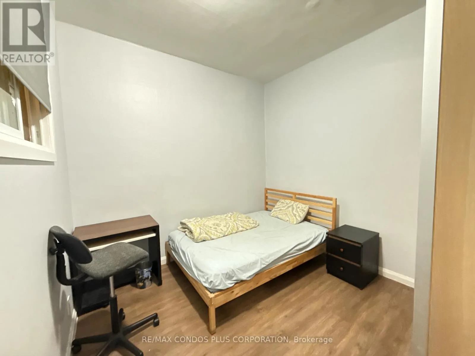 3 - 567 YONGE STREET