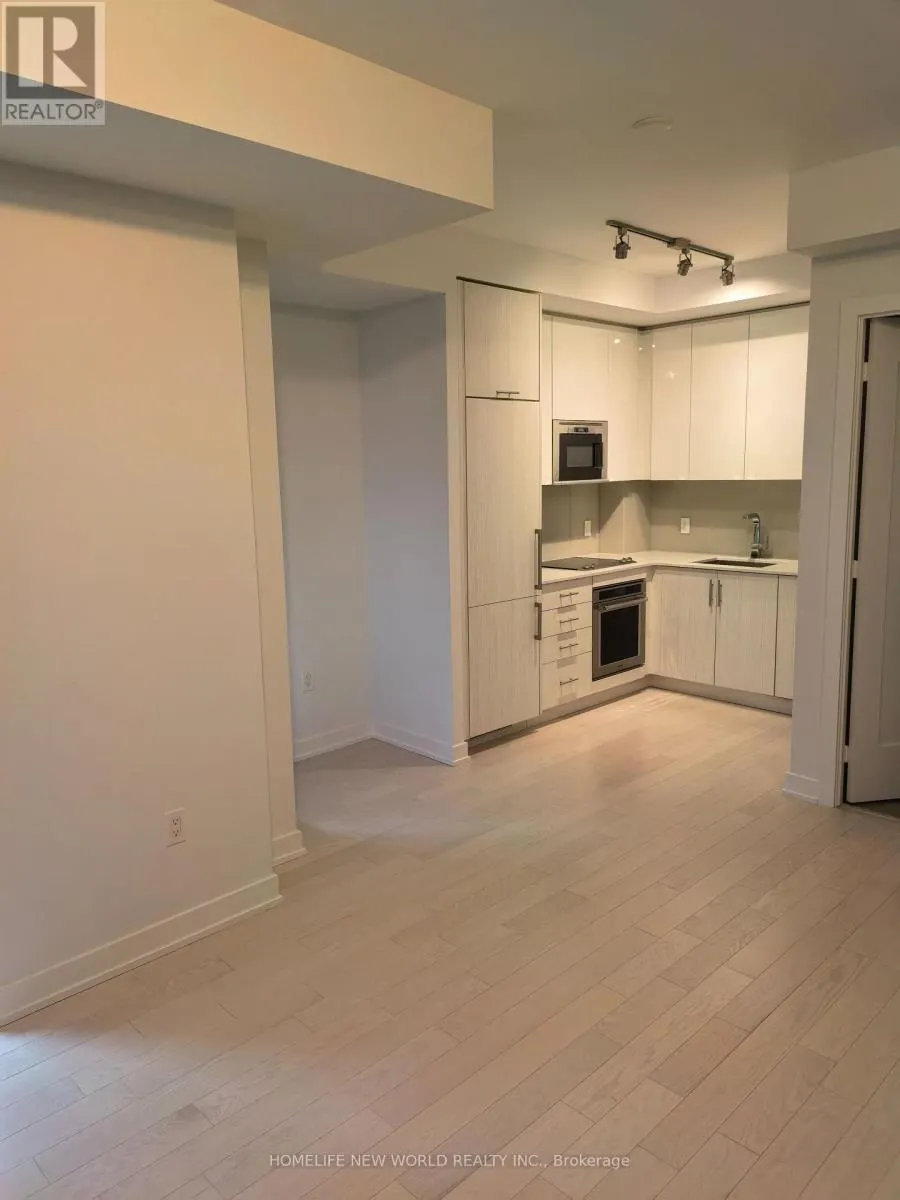 605 - 330 RICHMOND STREET W