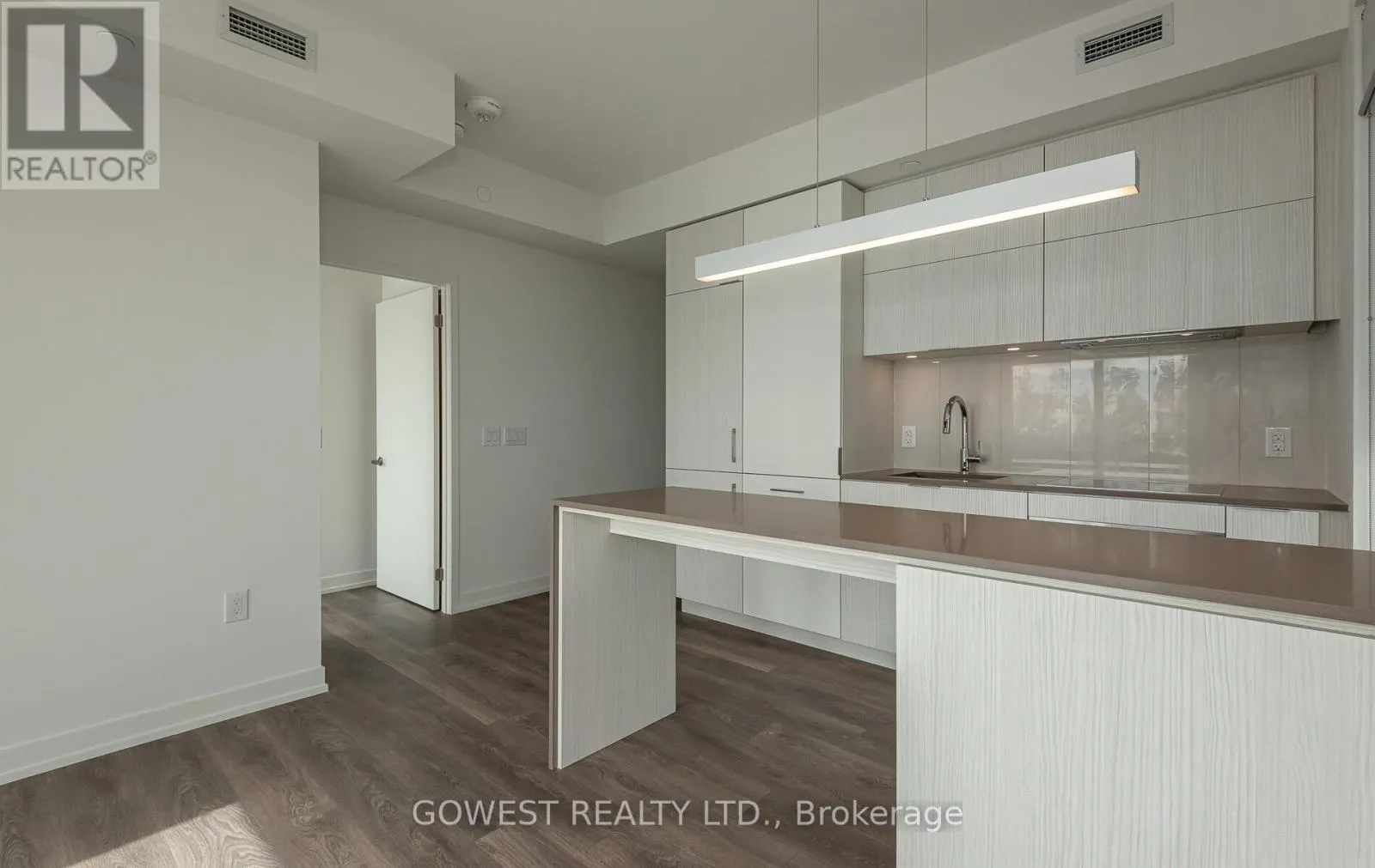 3803 - 15 LOWER JARVIS STREET