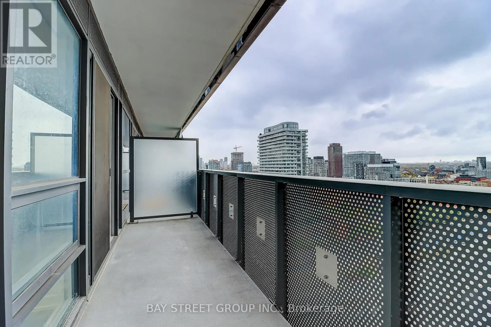 2607 - 55 COOPER STREET