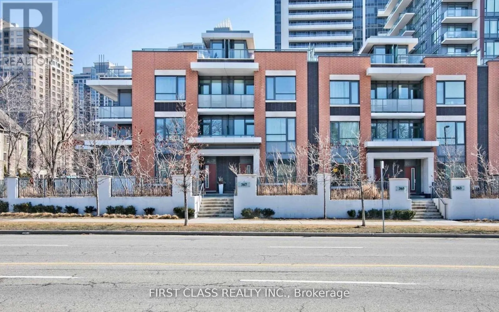 TH-111 - 367 BEECROFT ROAD