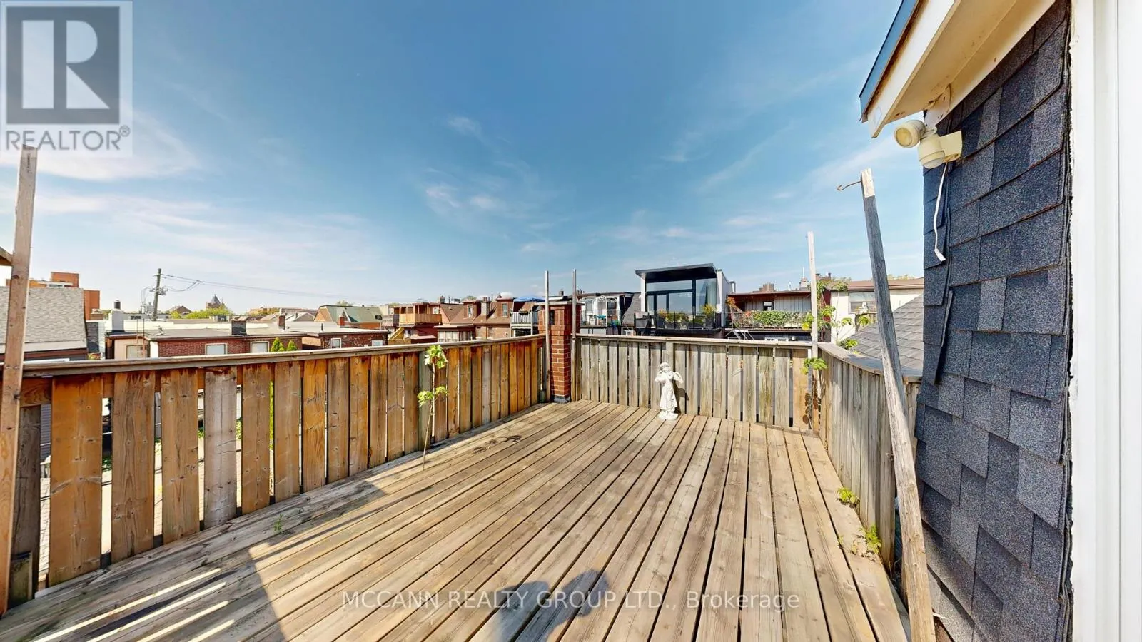 UPPER - 32 MACKLEM AVENUE