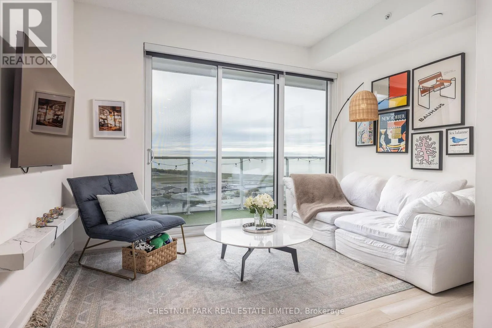 3116 - 17 BATHURST STREET