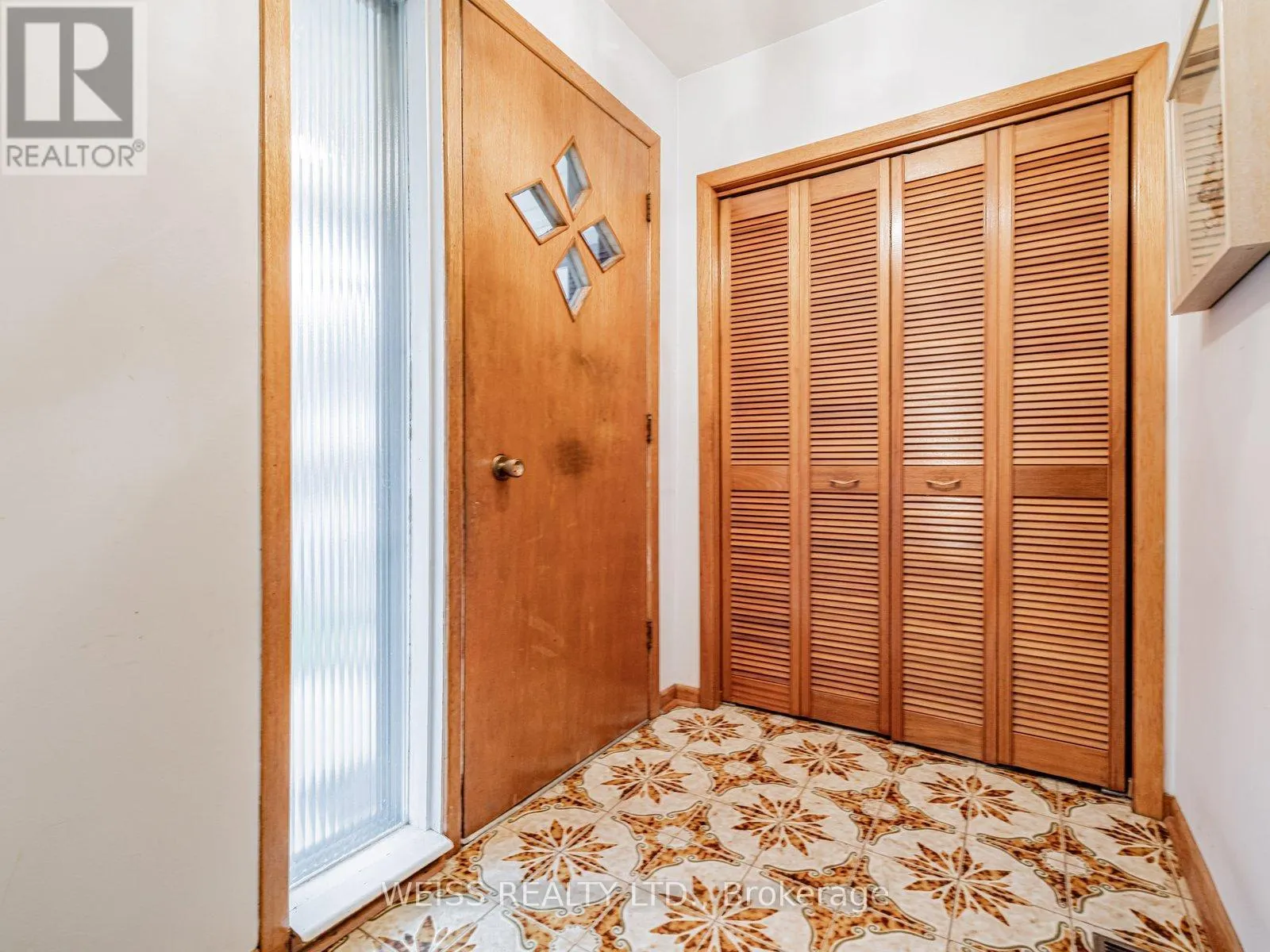 56 RANEE AVENUE