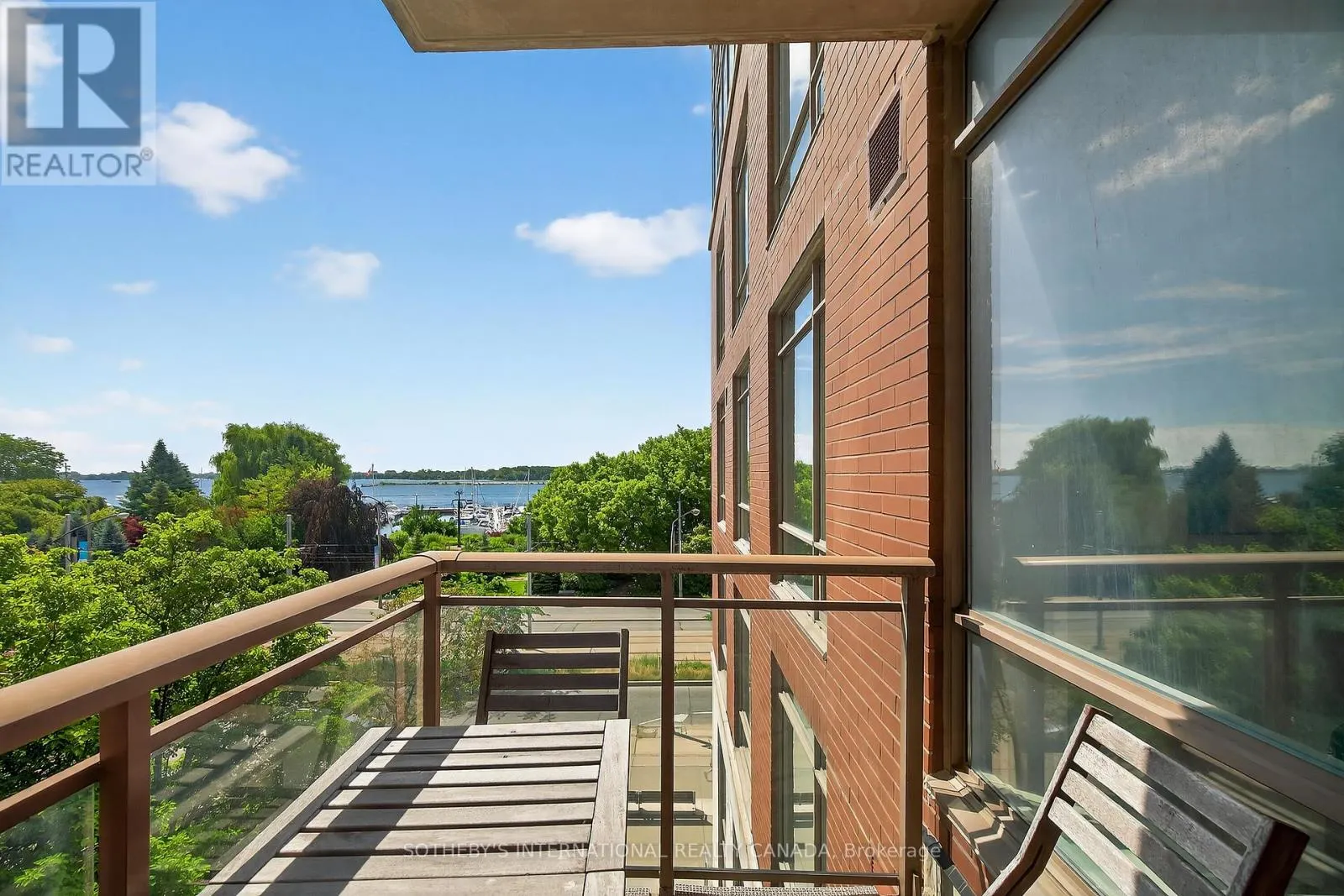405W - 500 QUEENS QUAY W
