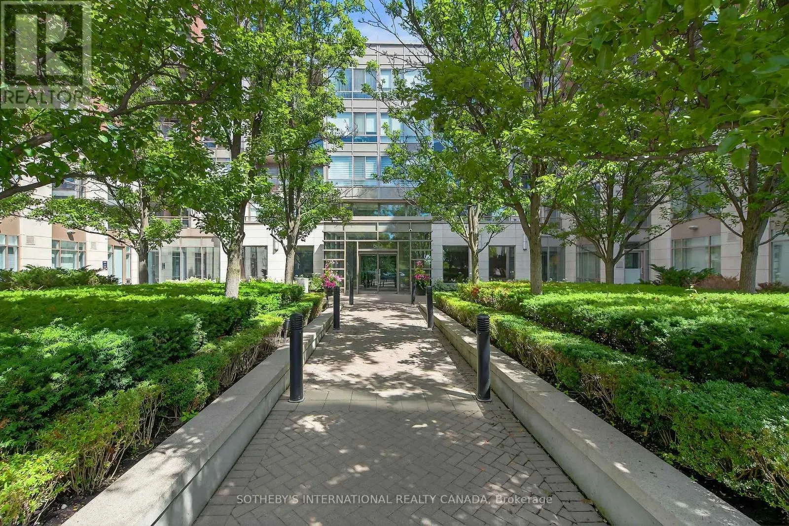405W - 500 QUEENS QUAY W
