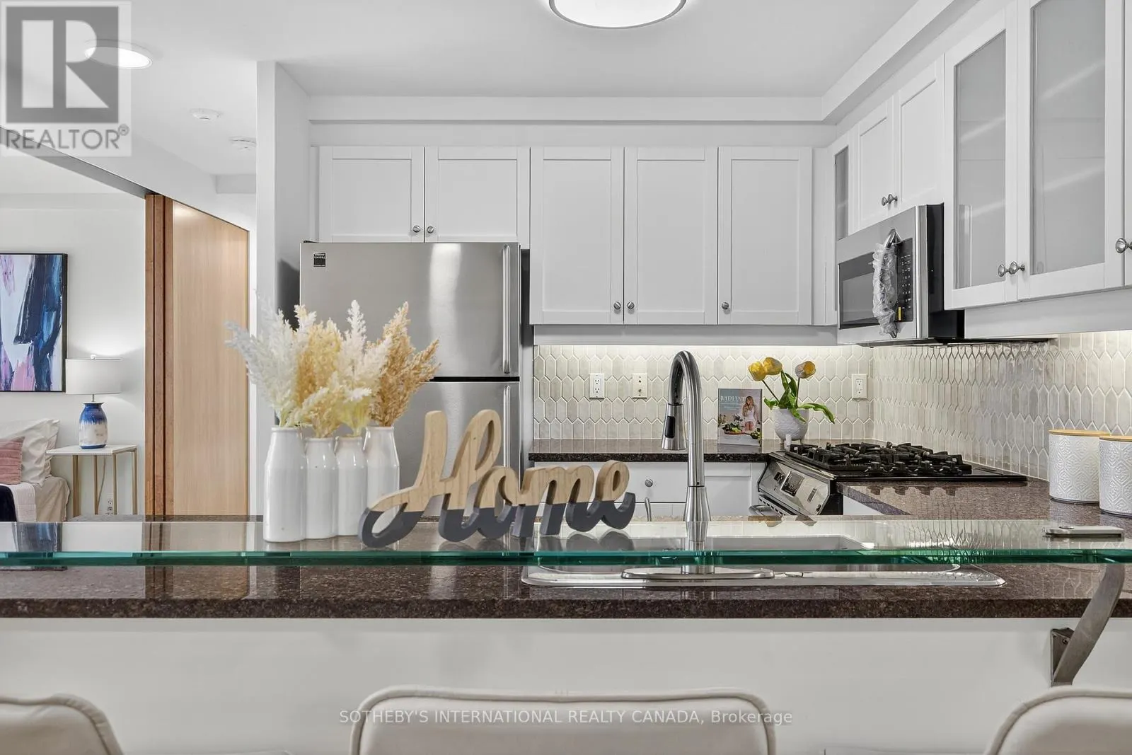 405W - 500 QUEENS QUAY W