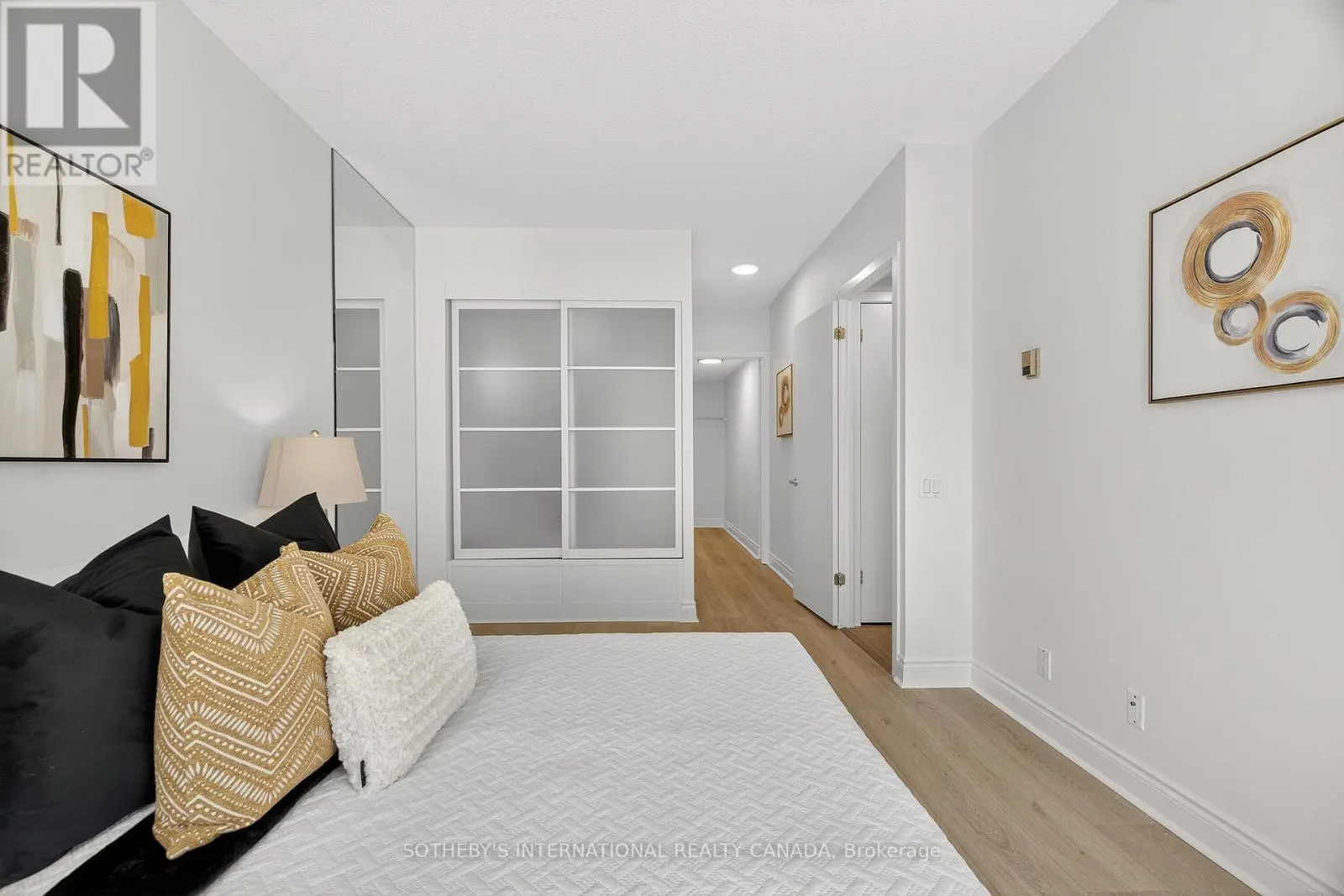 405W - 500 QUEENS QUAY W
