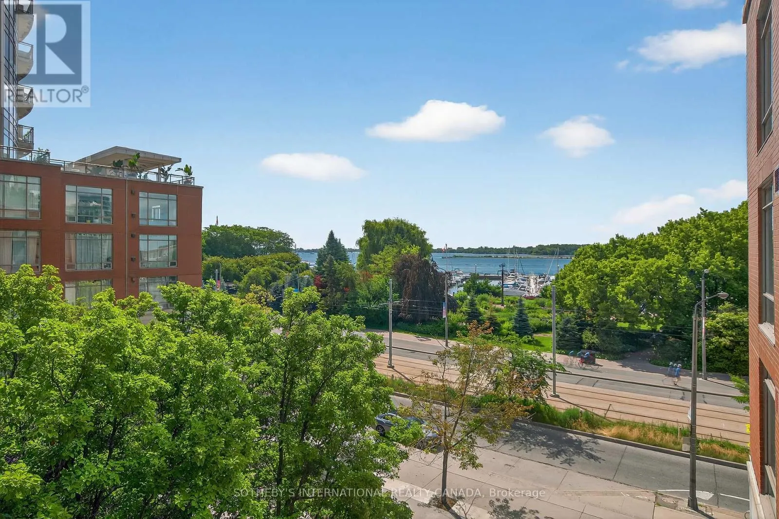 405W - 500 QUEENS QUAY W