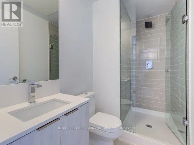 3215 - 181 DUNDAS STREET E