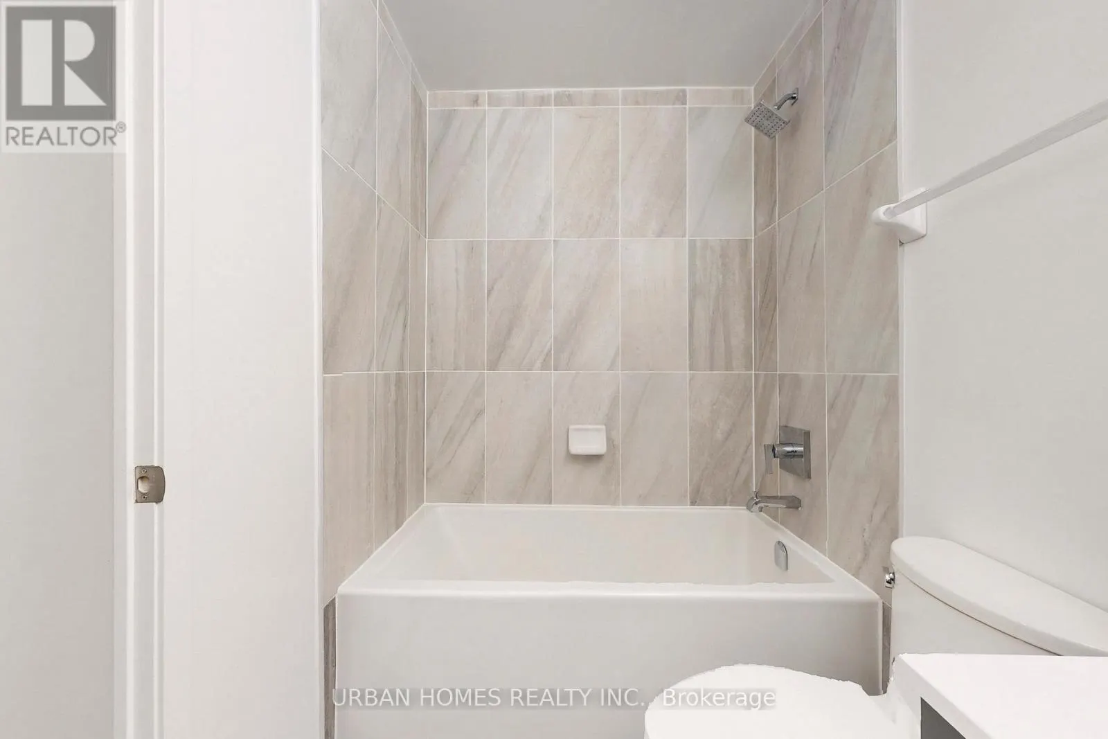 737 - 543 RICHMOND STREET W