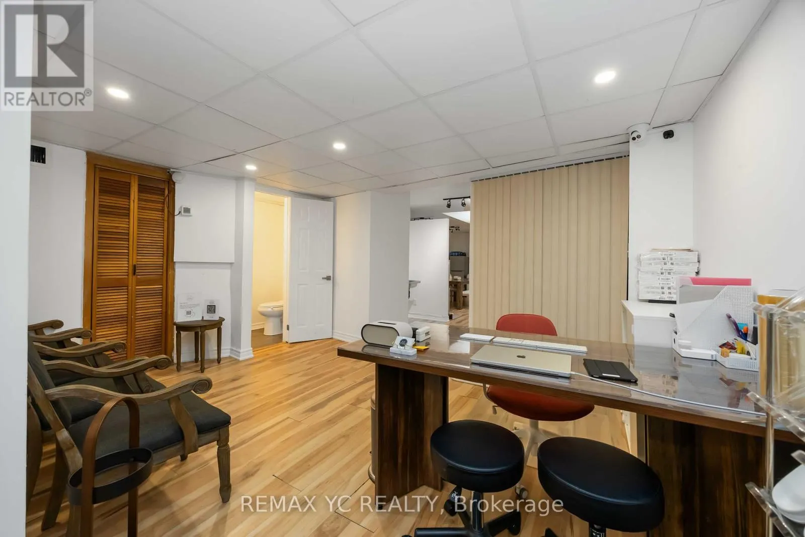 2ND FLOOR - 4864 YONGE STREET