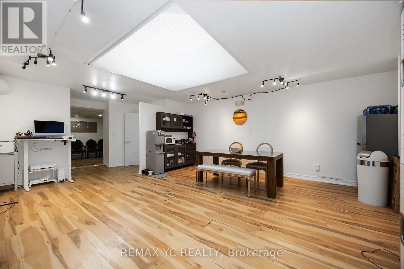 2ND FLOOR - 4864 YONGE STREET