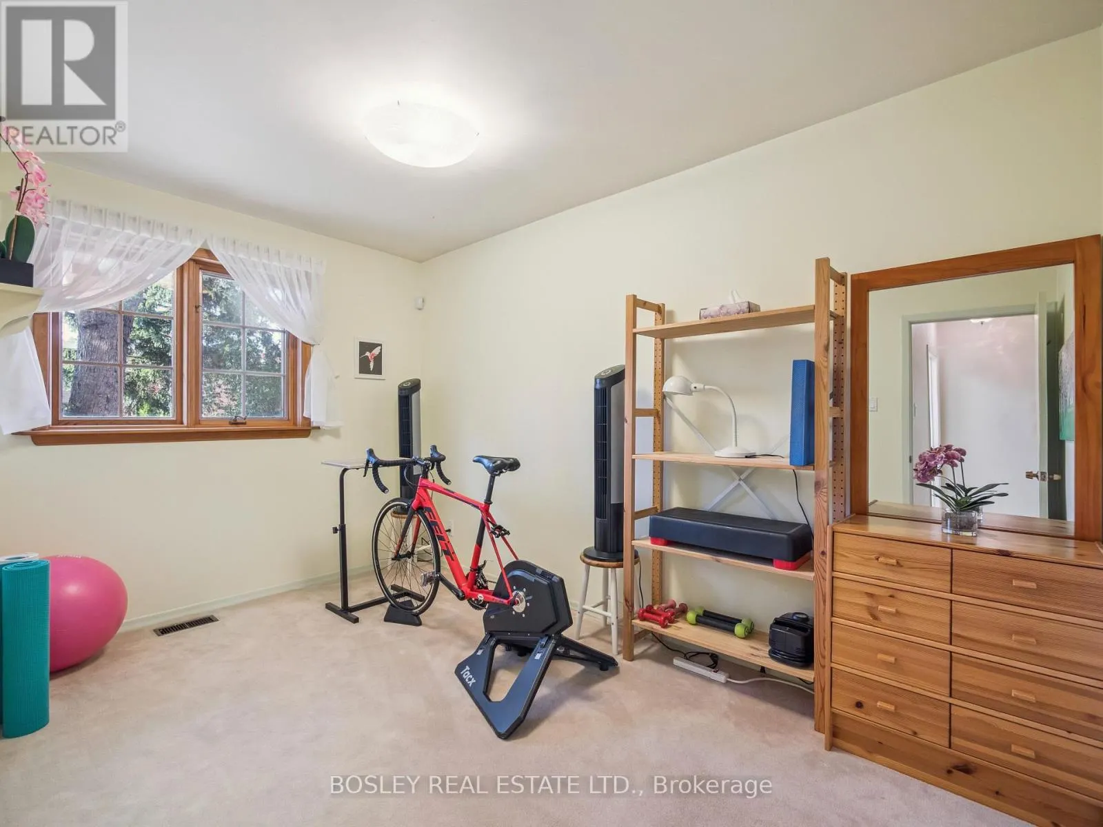 54 DRYSDALE CRESCENT