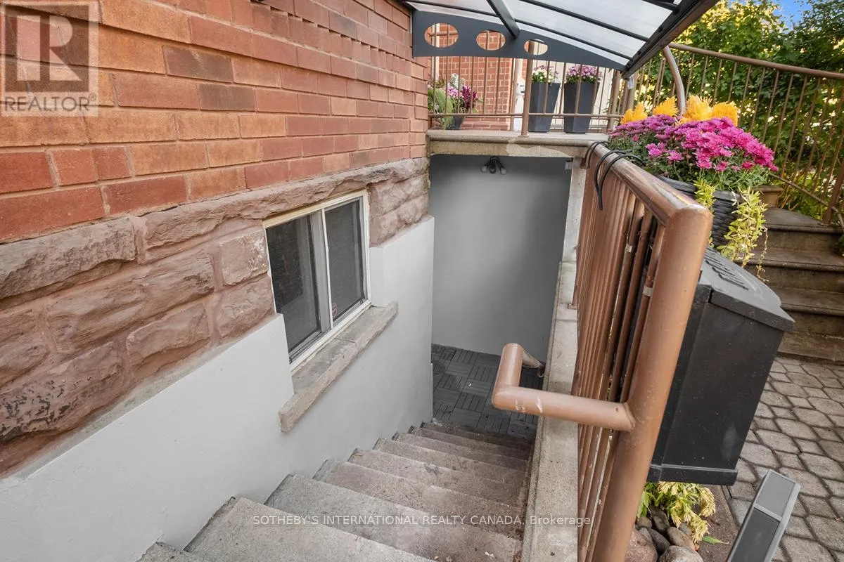 114 MARGUERETTA STREET