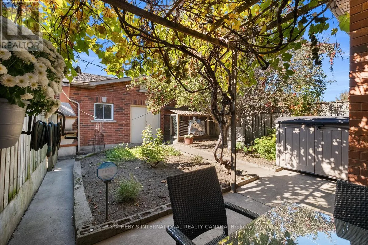 114 MARGUERETTA STREET