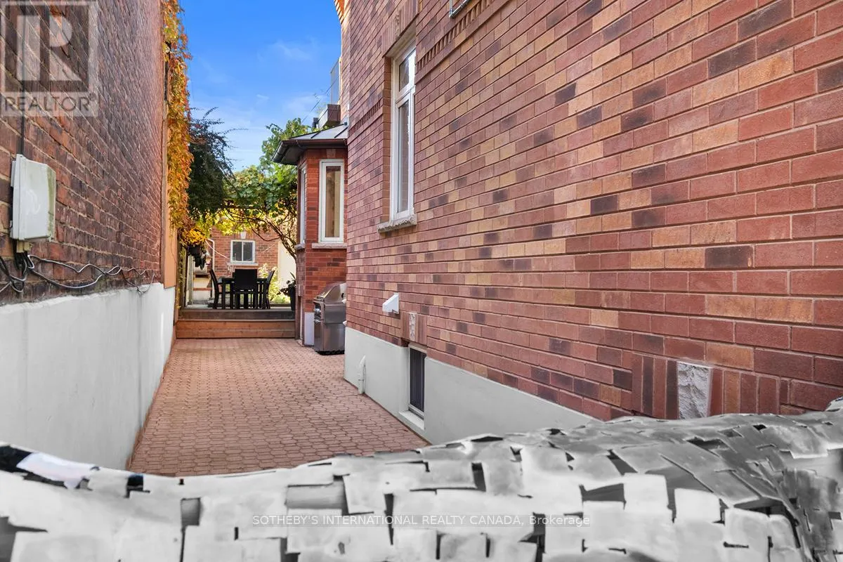 114 MARGUERETTA STREET
