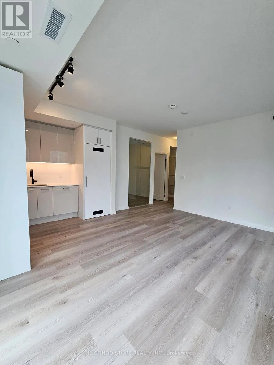 1405 - 280 DUNDAS STREET W