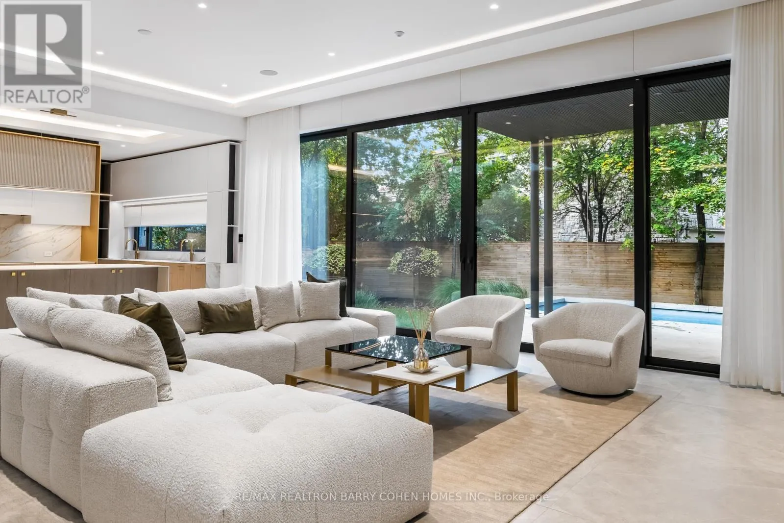 90 ESGORE DRIVE